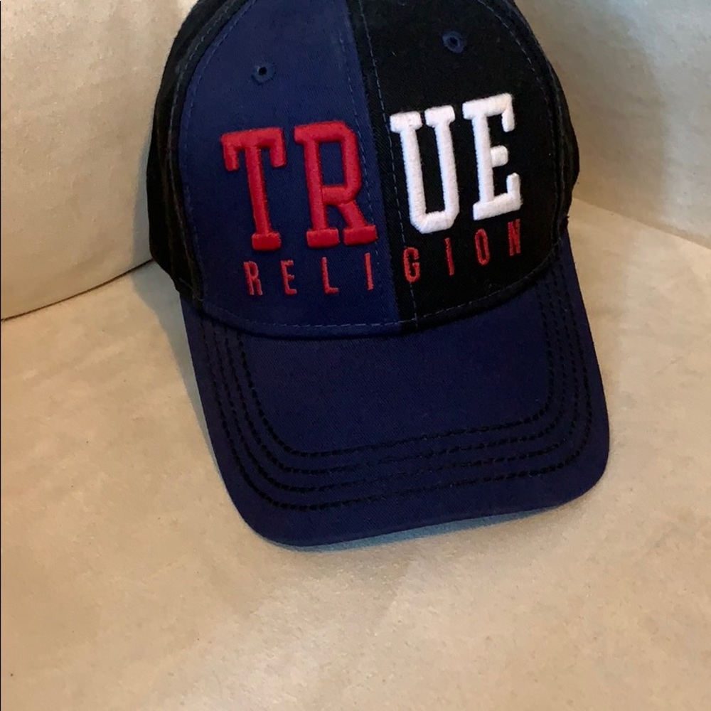 True Religion hat